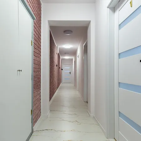 Centrum5 Prochnika 21 Lodz
